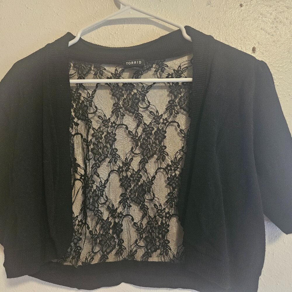 Torrid Sheer Back Lace Shrug Black Plus Size 1X